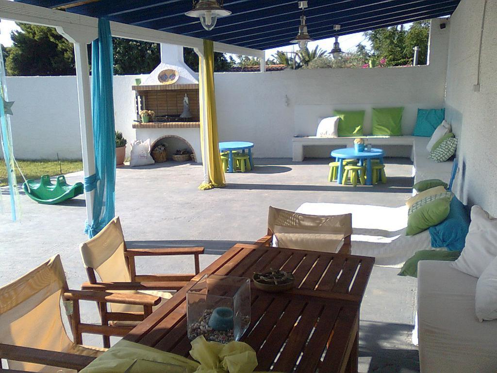 Helios Hotel Agia Marina  Cameră foto